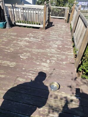 Before & After Deck Staining in Kerny, NJ (2)