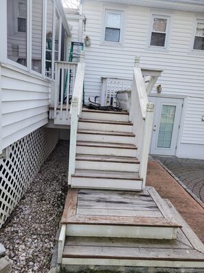 Before & After Deck Refinishing in Paramus, NJ (1)